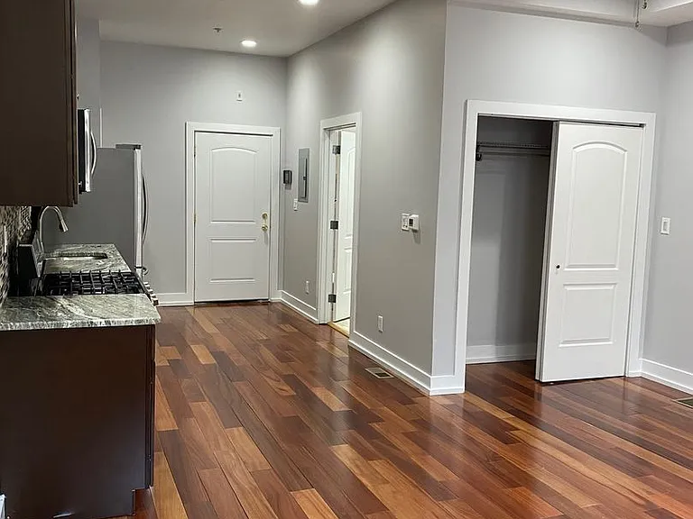 1238 E Columbia Ave #4 — Photo 17
