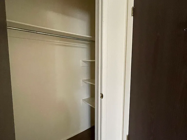 17 E 600 N — Photo 5