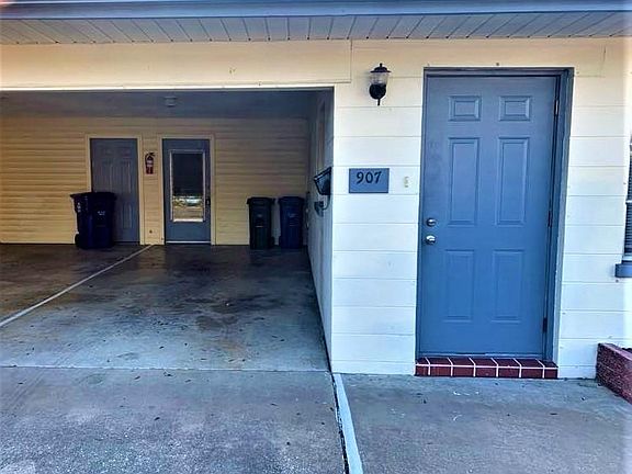 3rd image of 907 E Orange St #907