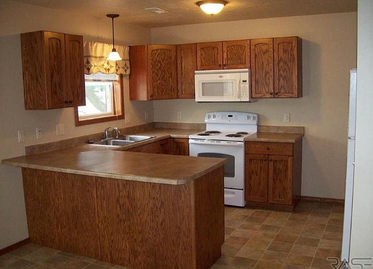 Dishwasher included.