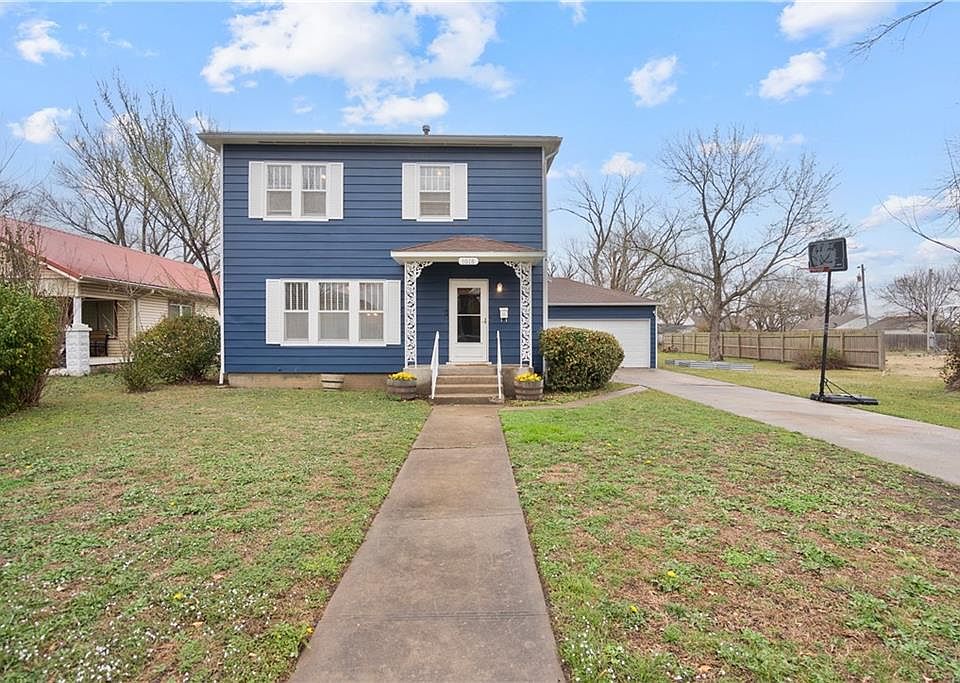 1st image of 1018 N 12th St