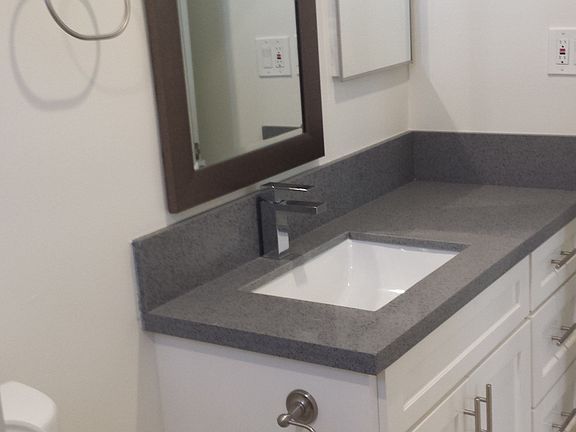 5th image of 539 N Saint Andrews Pl