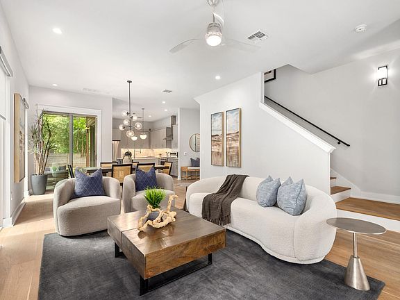 4th image of 1409 Alegria Rd #A