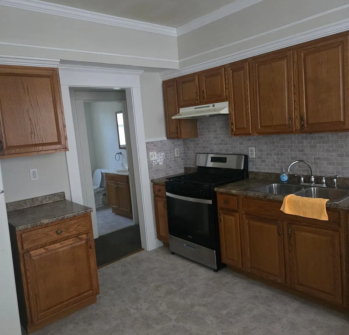 2 bed, $1,800 — Photo 1