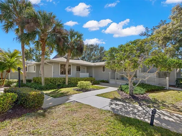 1013 Caravel Ct, Tarpon Springs, FL 34689