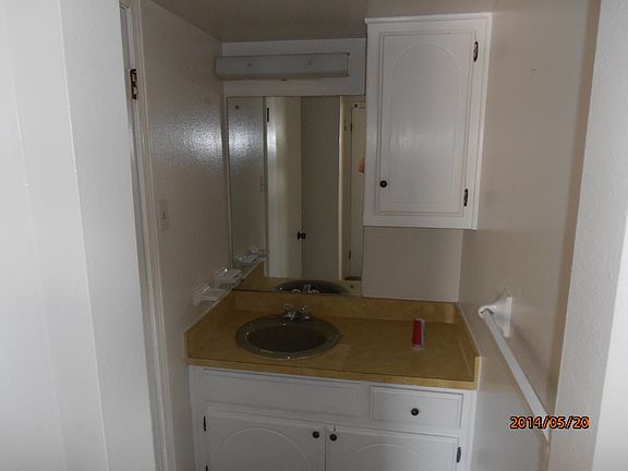 5th image of 1109 NW Lincoln Ave APT 13