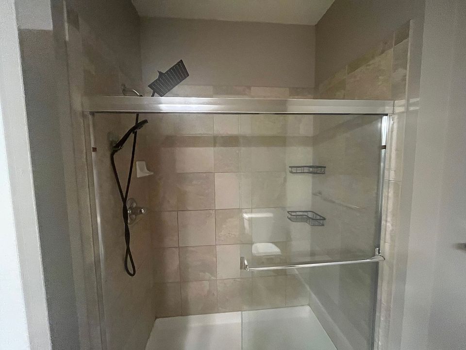 2nd image of 2027 Grays Peak Dr Unit 202