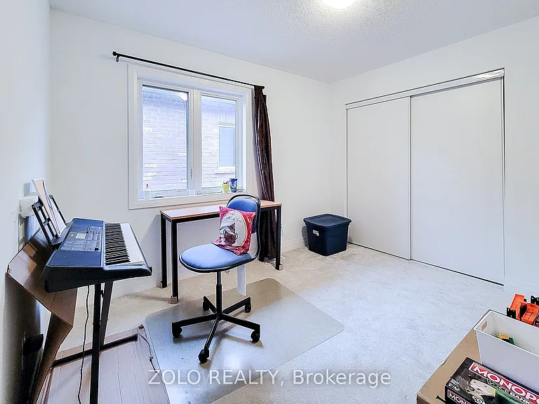 551 Bellflower Ct — Photo 19