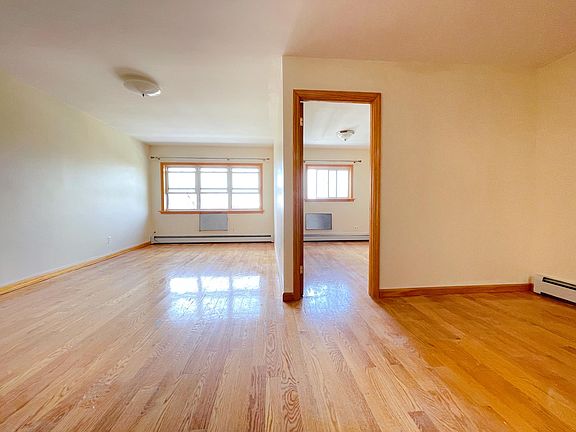 4th image of 15810 65th Ave #3F