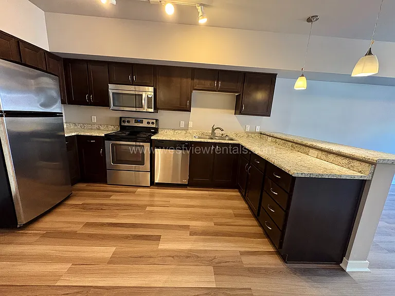1010 Railroad Ave — Photo 349