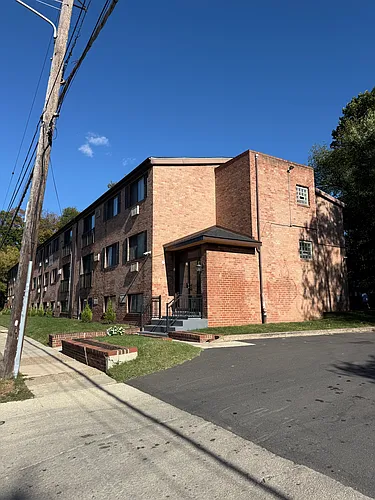 Cedar Square Apartments Photo 1