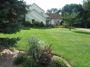 16232 Weber Rd, Lockport, IL 60441