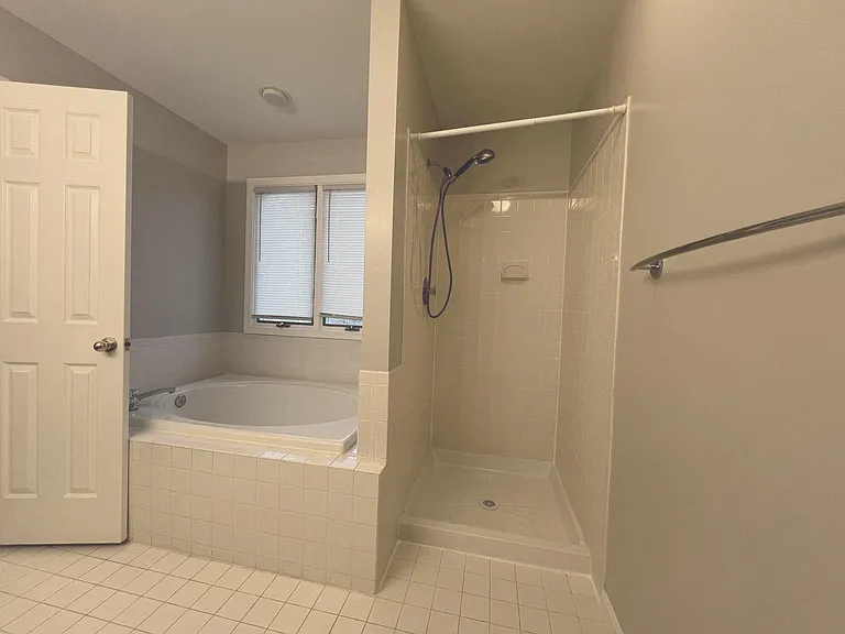 15116 Serbian Ln — Photo 19