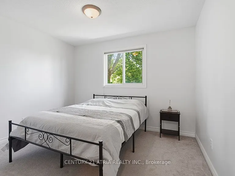 806 Marigold St — Photo 17