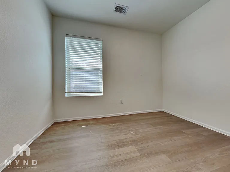 26815 Wilderye Cove Ln — Photo 15