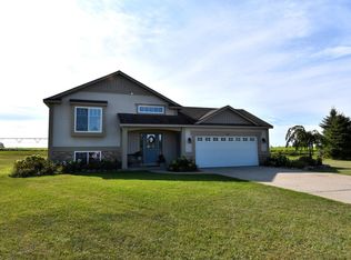 3761 Bent Ridge Dr, Hamilton, MI 49419