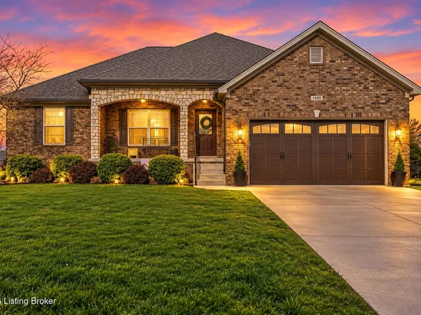 1105 Deer Fields Trce, La Grange, KY 40031