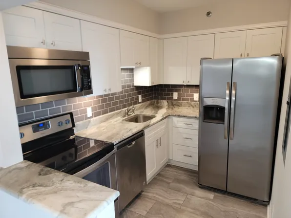 900 19th Ave S APT 1003, Nashville, TN 37212