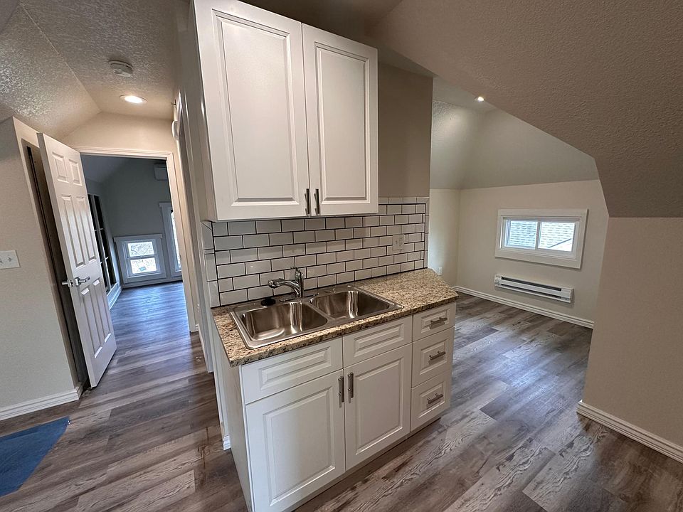 1st image of 847 Barnett Ave APT 5