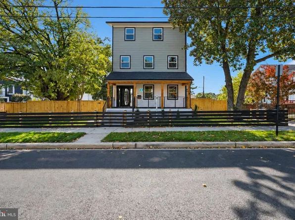 1210 Farragut St NW, Washington, DC 20011