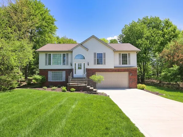 2568 Apple Valley Dr, Howard, OH 43028