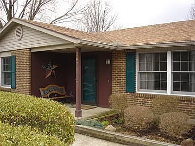 1st image of 2489 Kewanna Ln