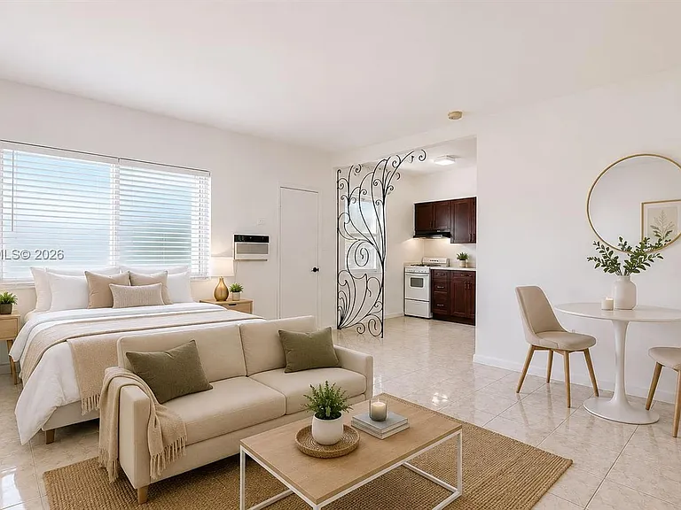 2499 SW 27th St #5 — Photo 11