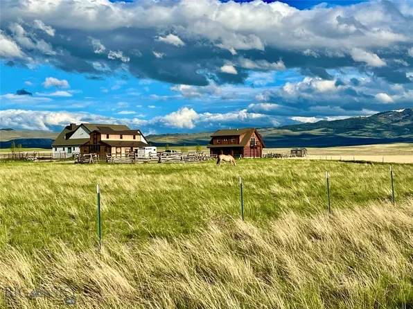 501 Trent Dr, Dillon, MT 59725