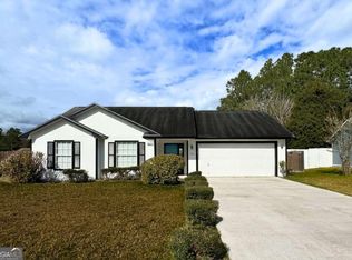 100 Bamboo Dr, Kingsland, GA 31548