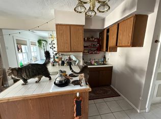 712 W Cedar St #1, Kalamazoo, MI 49007
