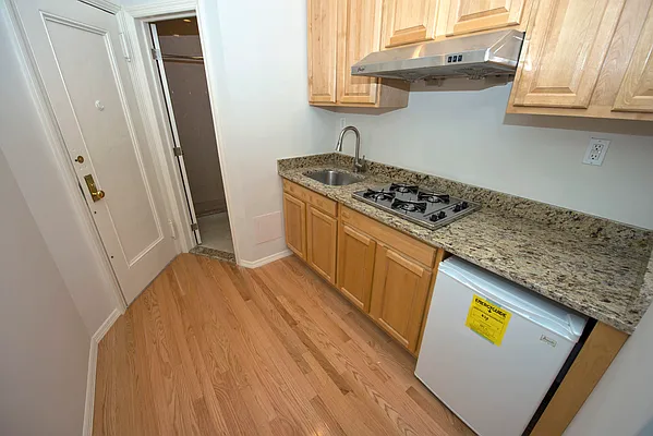 Rented by Nolita Group | media 30