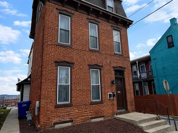 230 N 3rd St, Columbia, PA 17512