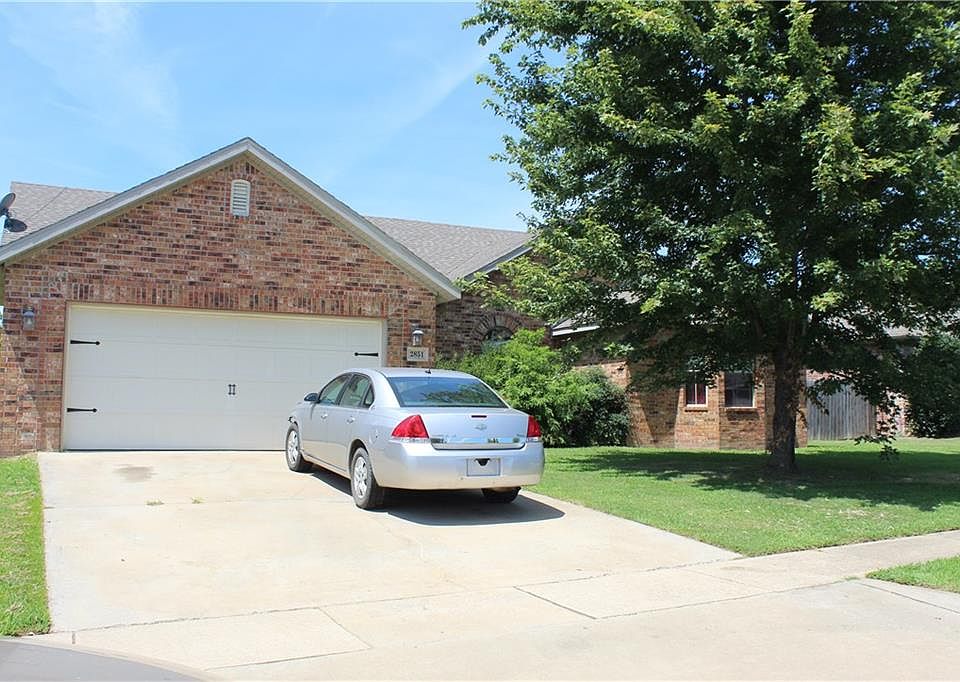 1st image of 2851 N Cassius Ln