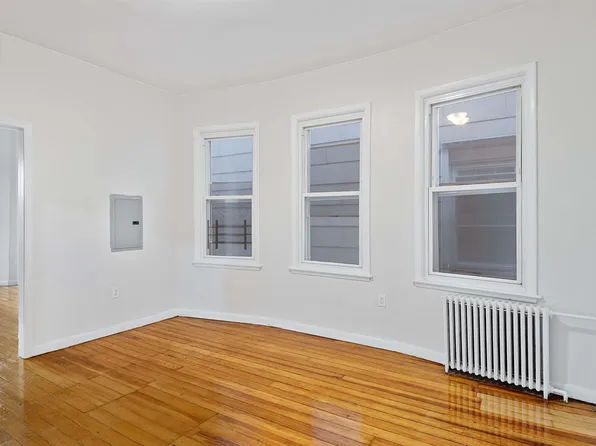 313 23rd Street image 8 of 17