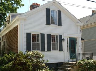 29 Brewer St, Newport, RI 02840