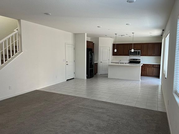 5th image of 3468 Cantor Dr