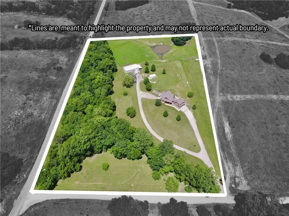 18657 W 240th St, Bethany, MO 64424