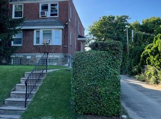 1323 E Duval St, Philadelphia, PA 19138