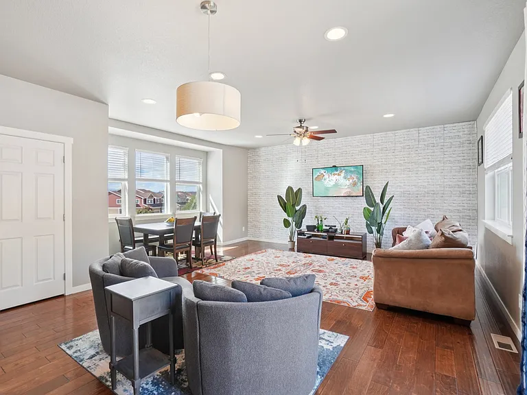 1844 Blue Oak Ct — Photo 39