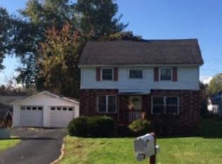 71 Lepper Rd, Fort Johnson, NY 12070