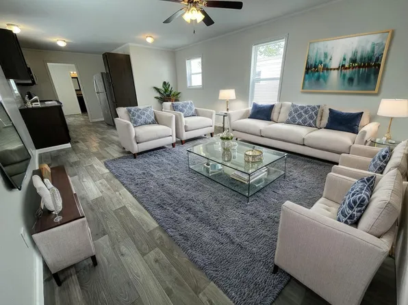 38013 Chilver, Clinton Township, MI 48038