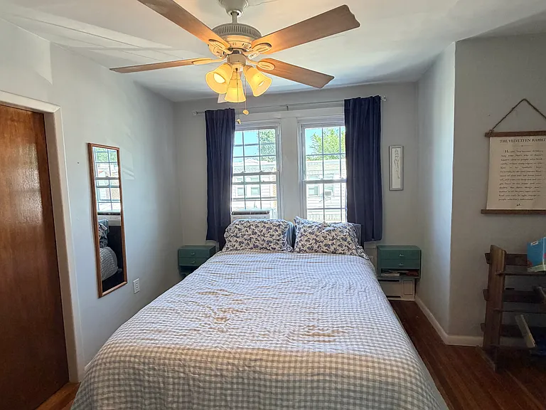 427 Naomi St — Photo 12