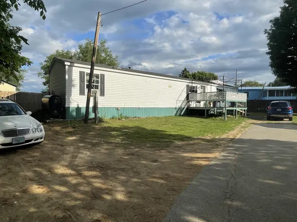 4 Pine Court, Winchester, NH 03470