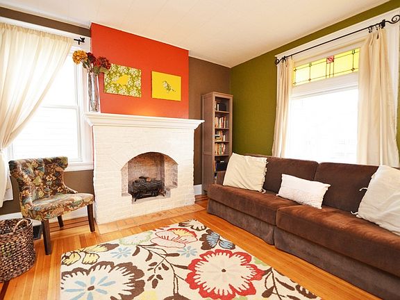 5th image of 2266 Highland Ave