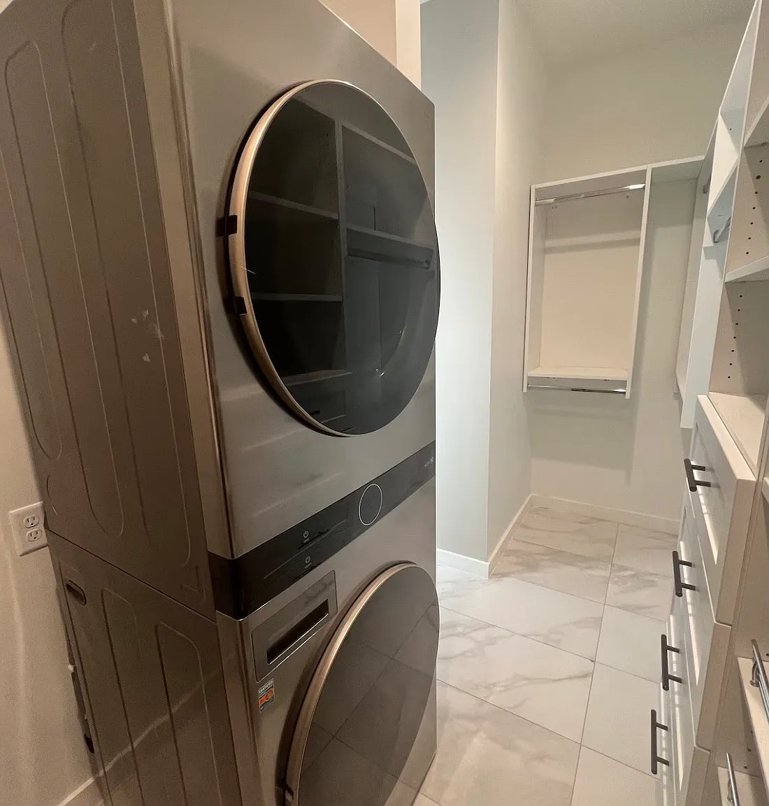 Studio, 600 sqft, $1,500 — Photo 3