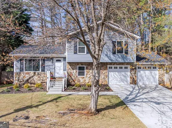 427 Arbour Run, Suwanee, GA 30024