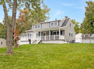 7 Oak Ln, Nanuet, NY 10954