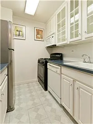Sold by NextStopNY | media 11