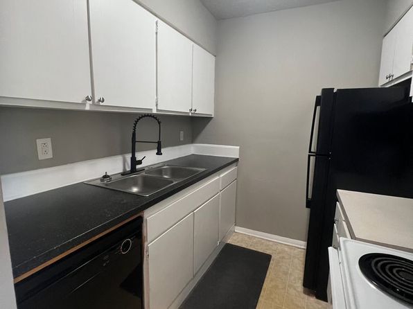 1349 Devonport Dr #11