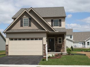 1359 Fieldstone Dr, Mount Joy, PA 17552